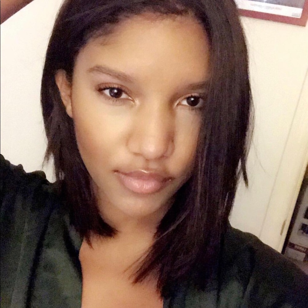 Meet your Posher, Isamar